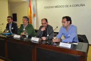 El equipo de Surbone en la Jornada de Actualización de conceptos en patología de rodilla